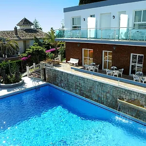 Hotel Complejo Rosales